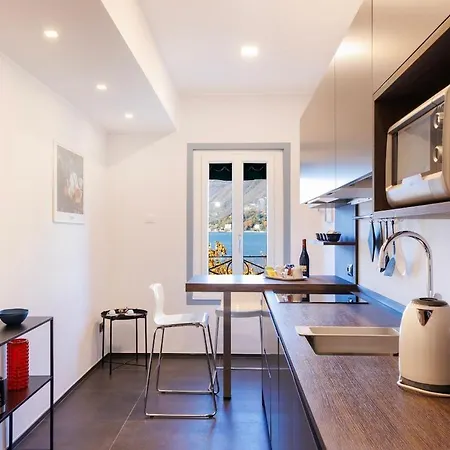 Terrazza Mazzini Lakeside Stylish